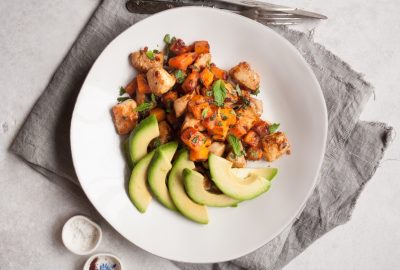 Mindfull Chef Harissa Chicken with Sliced Avocado, Squash & Mint